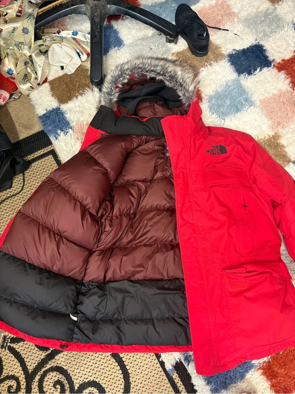 The North Face Men’s Insulated MCMURDO Parka with removable Fur Hood